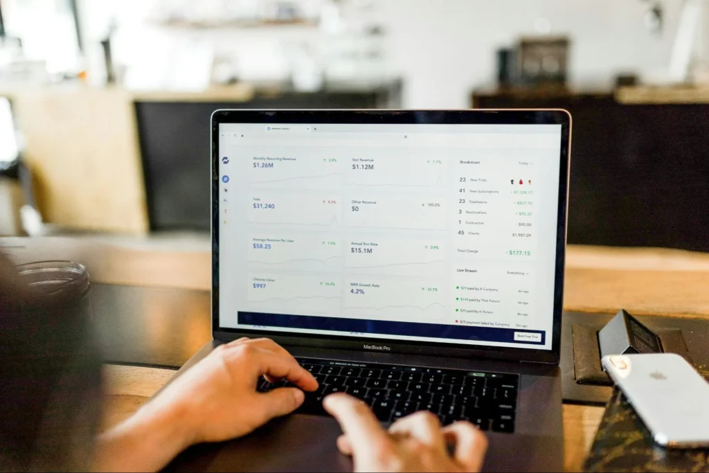 how working with a pest control ppc agency can boost your roi